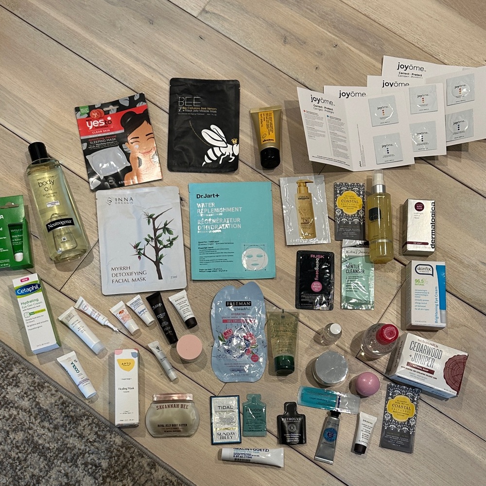 NEW! Bundle 45+ skincare items - full size & samples. Masks, cleansers, lotions